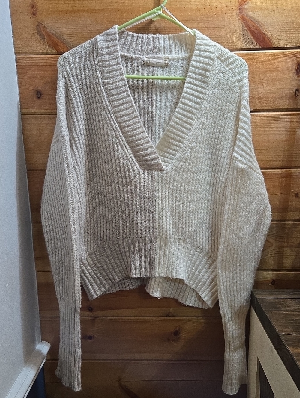 Cozy V-Neck Women's Oversized Beige And Cream Sweater 0717